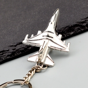 Llavero Metalico en forma de Avion, 3.8 x 5 cmts