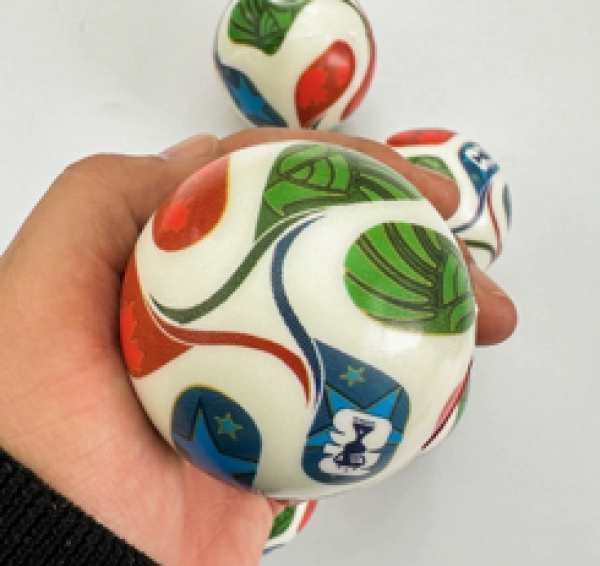 Antistress en forma de Balon de Futbol, de 5 cmts de diametro