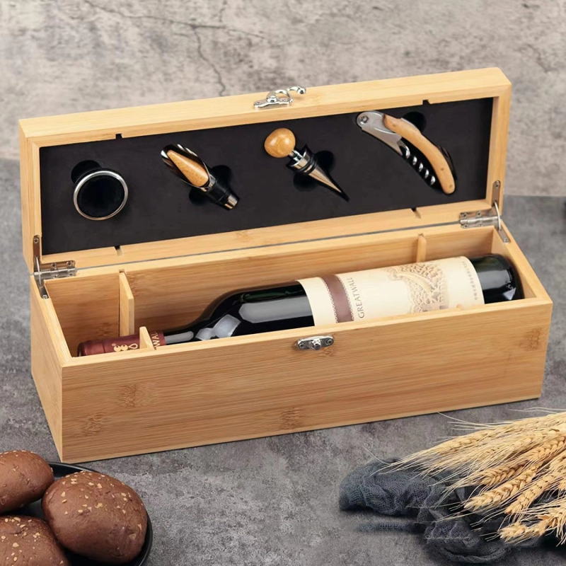 Set de 4 piezas para Vino en Bambú,  35.5 x 11.5 x 11.5 cmts