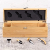 Set de 4 piezas para Vino en Bambú,  35.5 x 11.5 x 11.5 cmts
