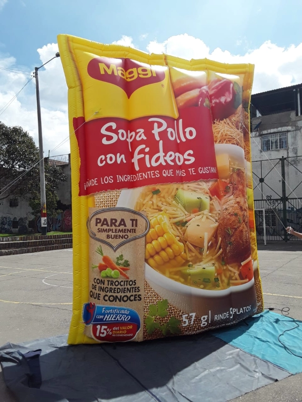 Dummy Inflable Estatico Sopa de Pollo Maggi