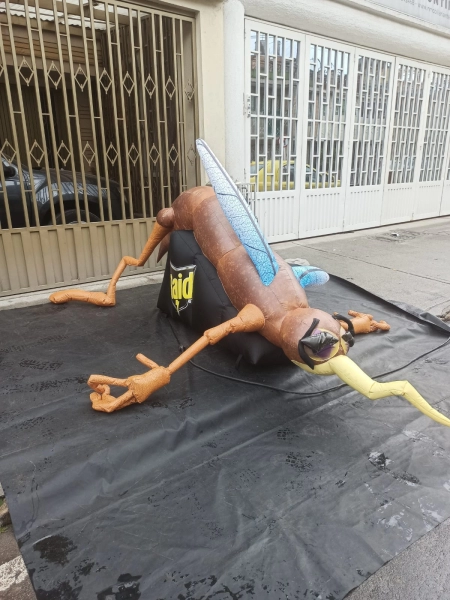 Dummy Inflable Estatico diseño Mosquito Raid
