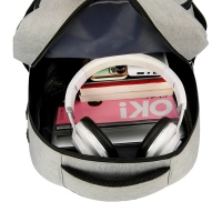 Morral Minsk, para PC y con bolsillo lonchera, 46 x 65 x 15 cmt