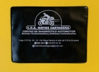 Portadocumentos Sencillo de 1 bolsillo para Soat del Carro, tamaño 11 x 8.5 cmts