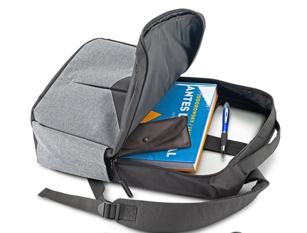 Morral Cooper, para PC, de  42 x 29 x 12 cmts