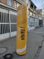 Dummy Inflable en forma de Totem