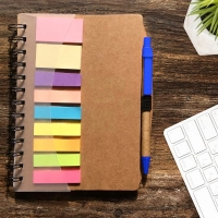 Cuaderno Snowy, en Carton Reciclado con boligrafo, 17.7 x 14.8 cmts