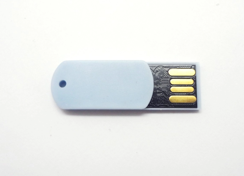 Memoria USB plastica en forma de Clip