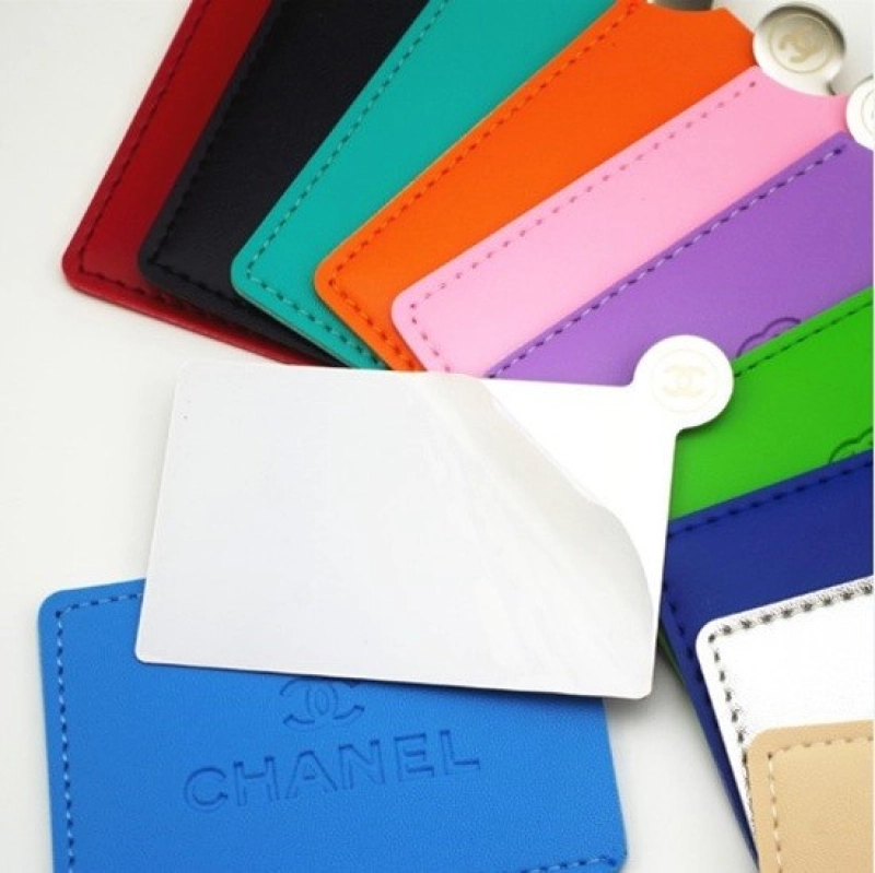 Espejo Irrompible Rectangular, en Acero, 8.5 x 5.3 cmts, estuche cuerina