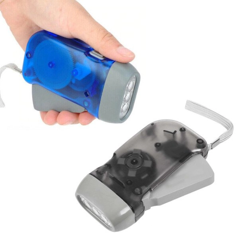 Linterna Power, de 10 x 5 cmts, con 3 luces LED de alto poder.