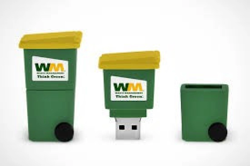Memoria USB PVC 3D diseño Tanque de Basura