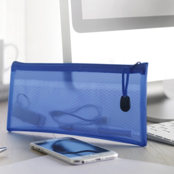 Cartuchera Nova, de 24 x 11.5 cmts, impermeable