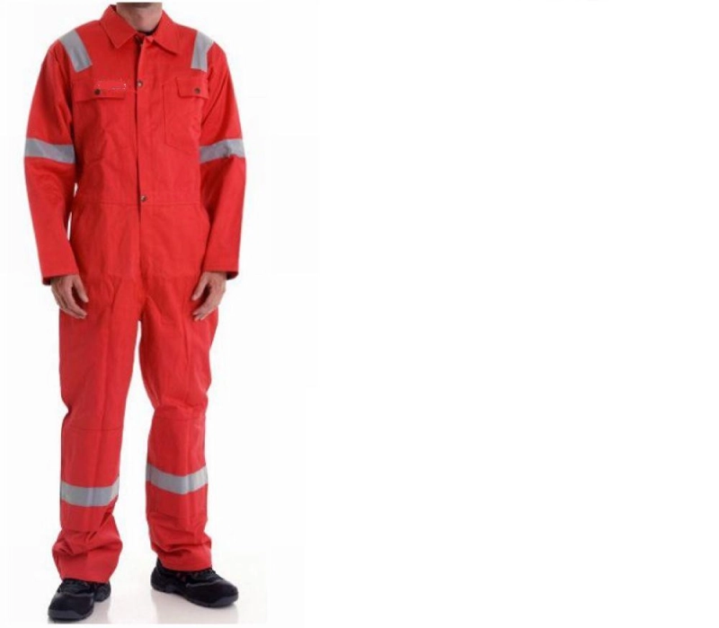 Overol elaborado en material resistente al fuego con Cintas Reflectivas